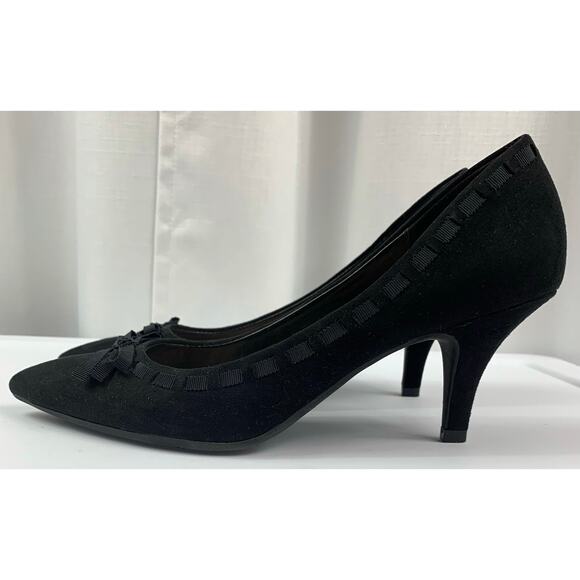 Kelly & Katie Heels Suede Ribbon Bow Pointed Toe - Picture 4 of 10